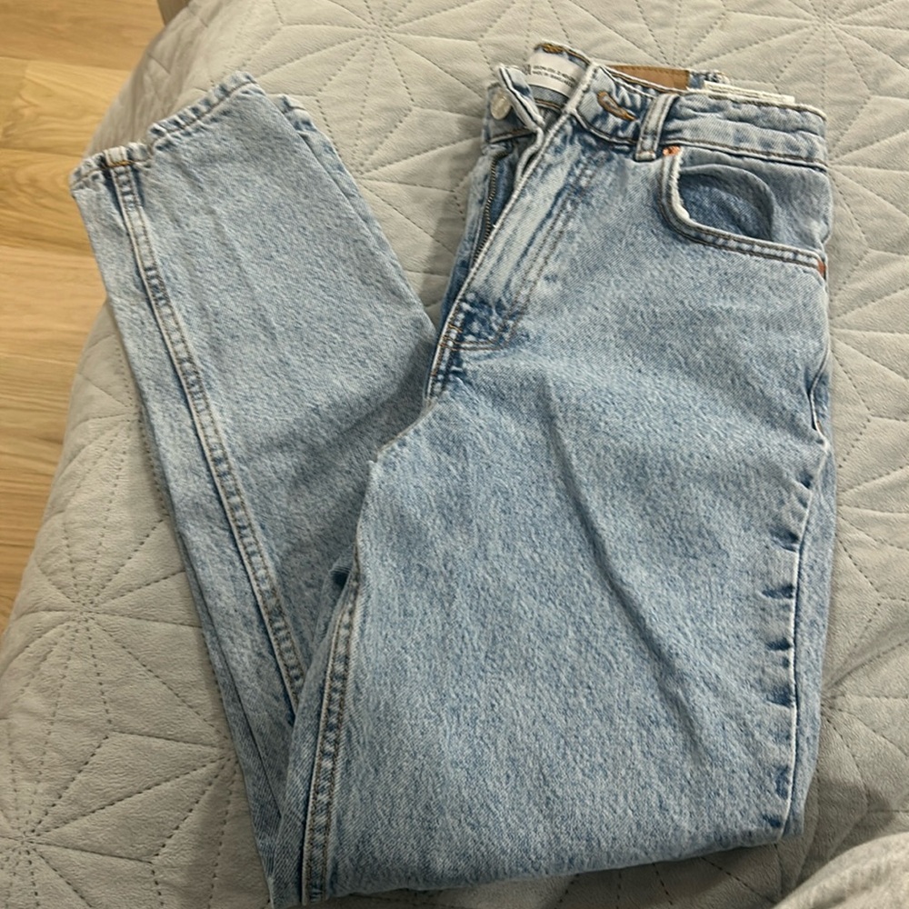 zara baggy jeans